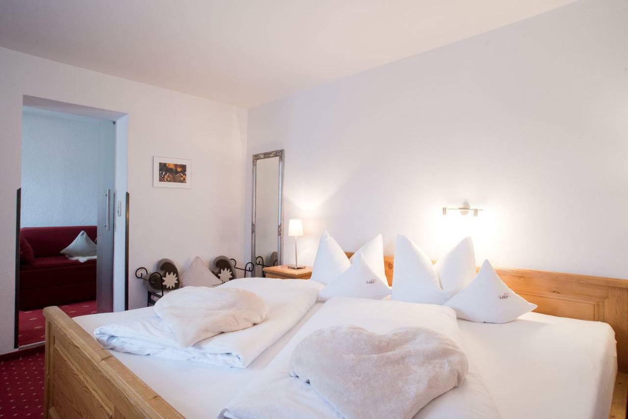 Gaestehaus Wildbach Mittelberg Eksteriør bilde