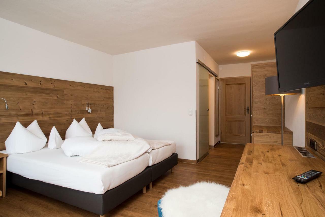 Gaestehaus Wildbach Mittelberg Eksteriør bilde